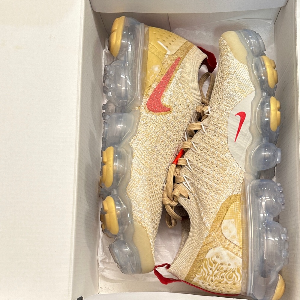 Nike Air Vapormax FK 2 CNY